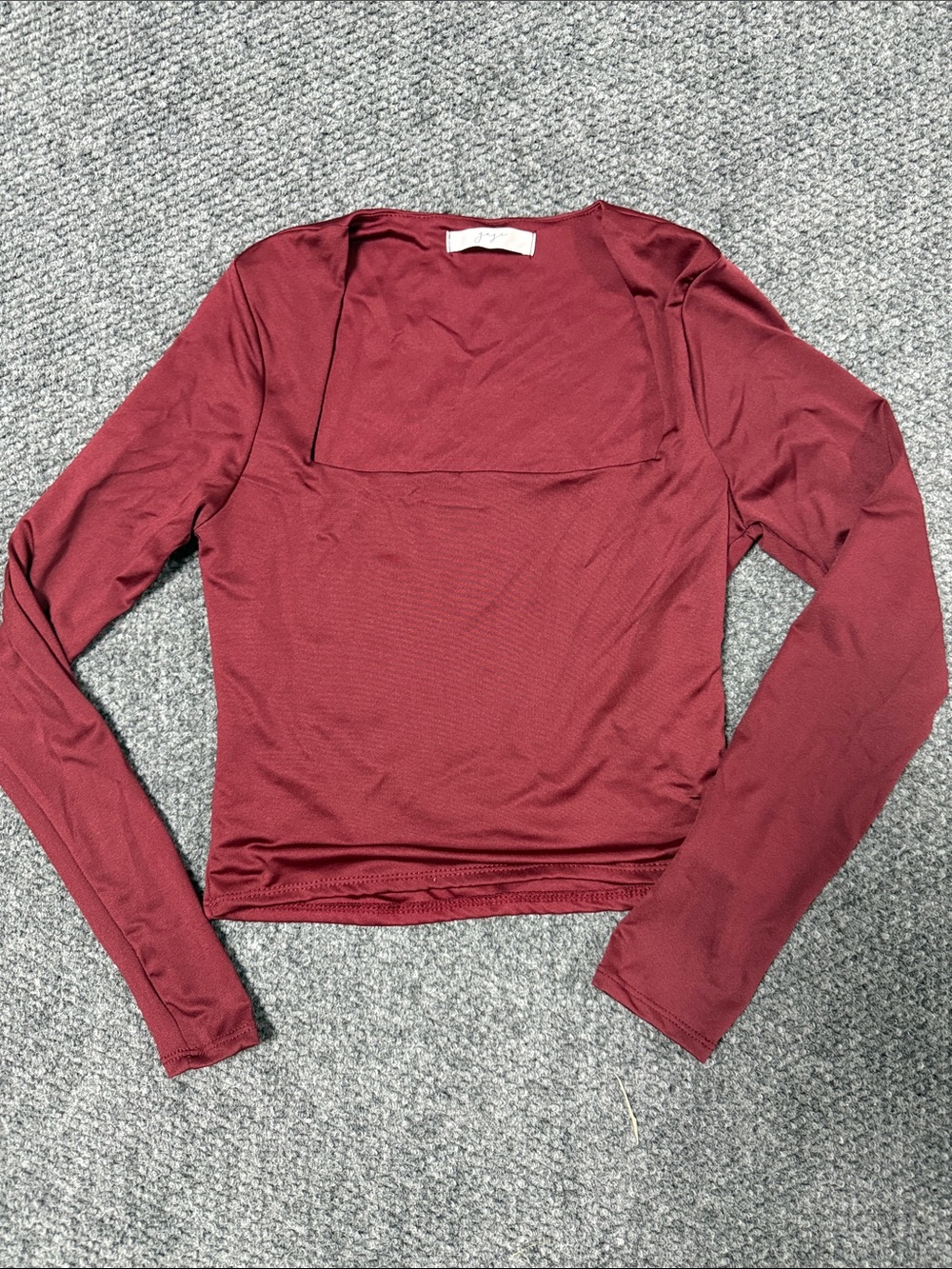 gaze Wine Square-Neck Long Sleeve Top